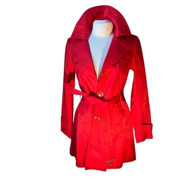 Kenneth Cole New York Short Red Trench, Small. Gold hardware. Elegant preppy - Picture 2 of 12